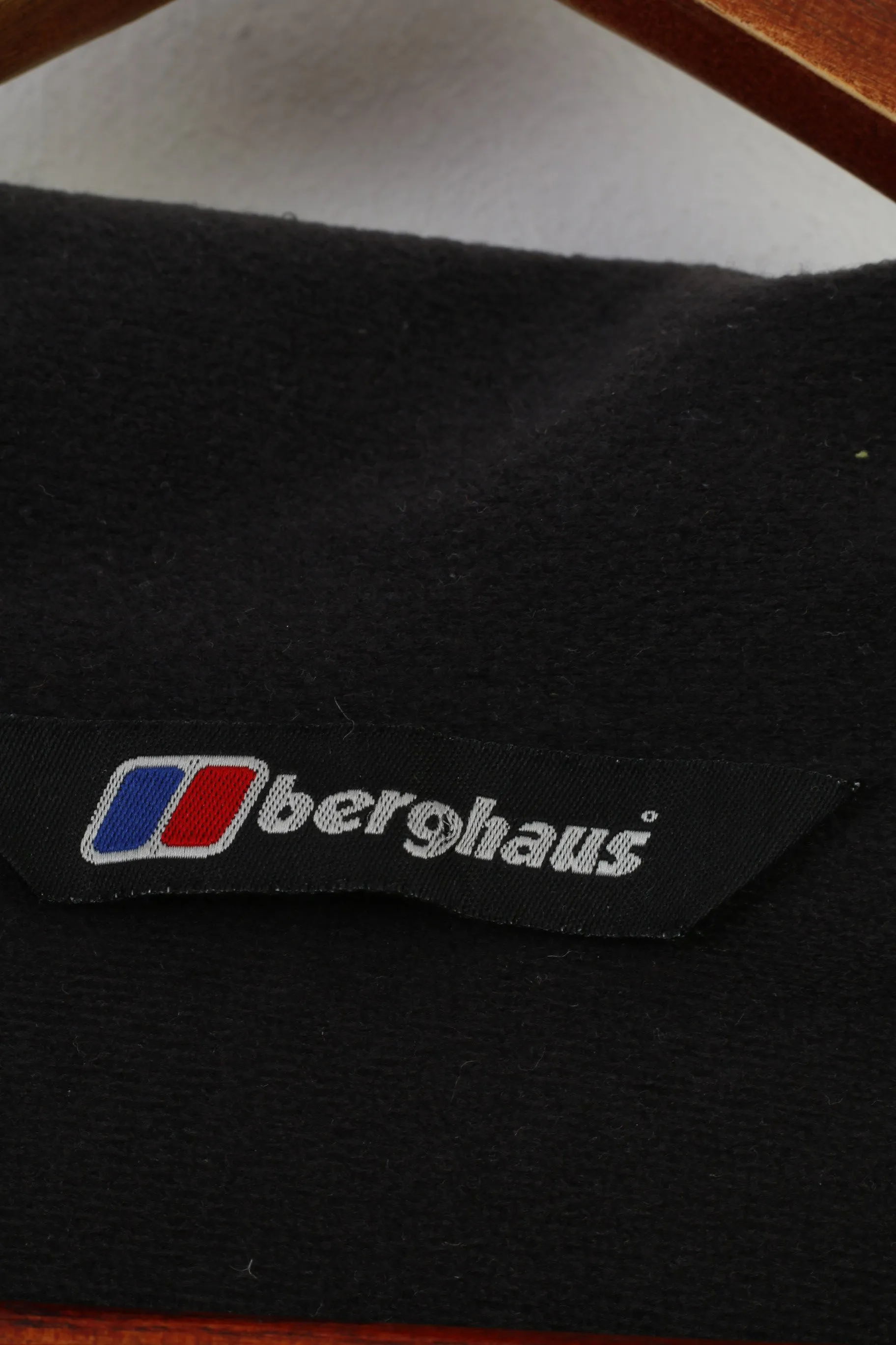 Berghaus Men L Jacket Zip Neck Grey Nylon Fleece Inside Collar Sport Vintage Top