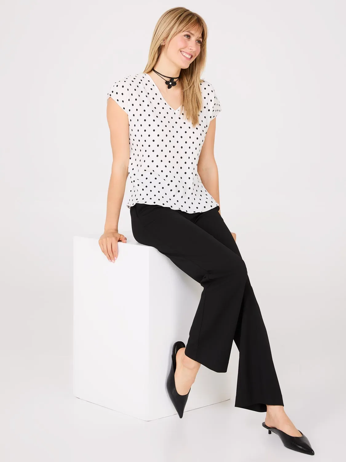 Dot Print V-Neck Pleated Top