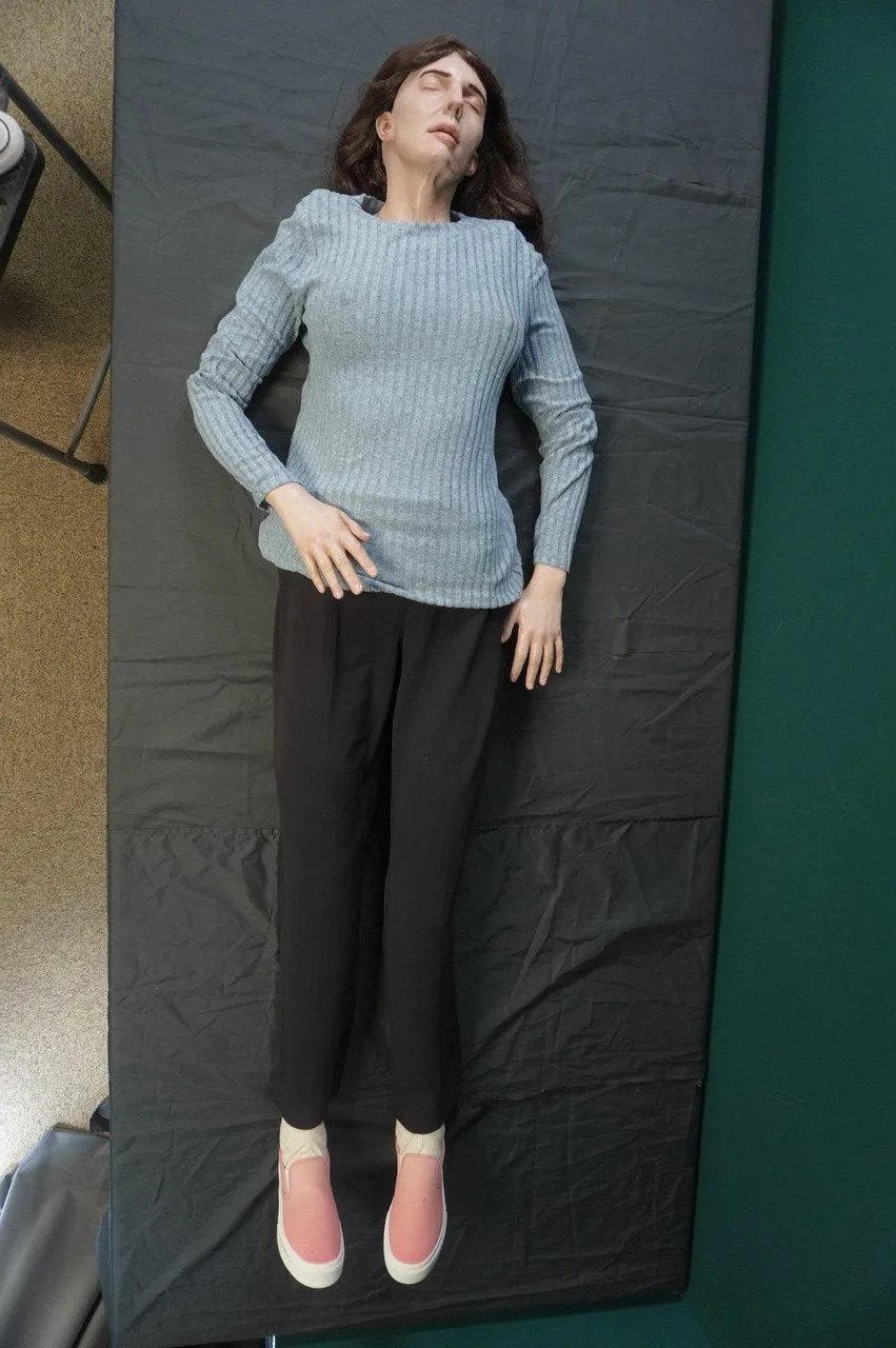 Dura Meredith Dummy with Loose Link Shoulders