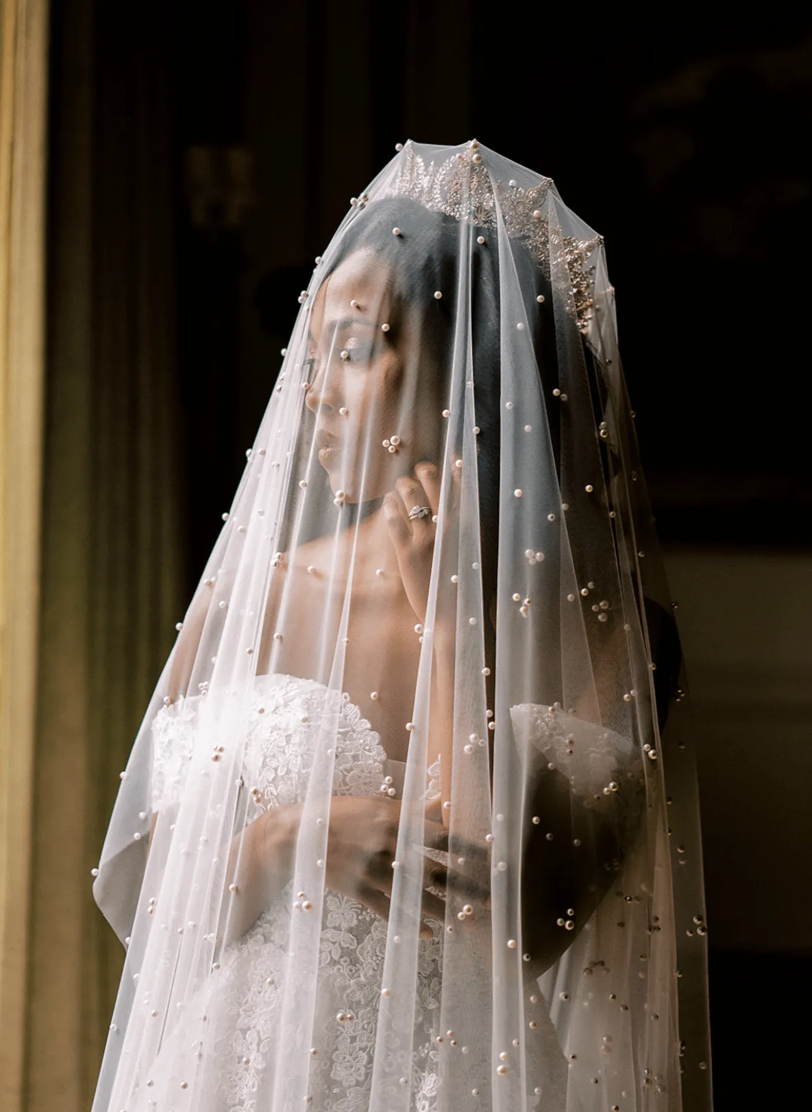 EMMA Pearled Drop Cathedral Veil