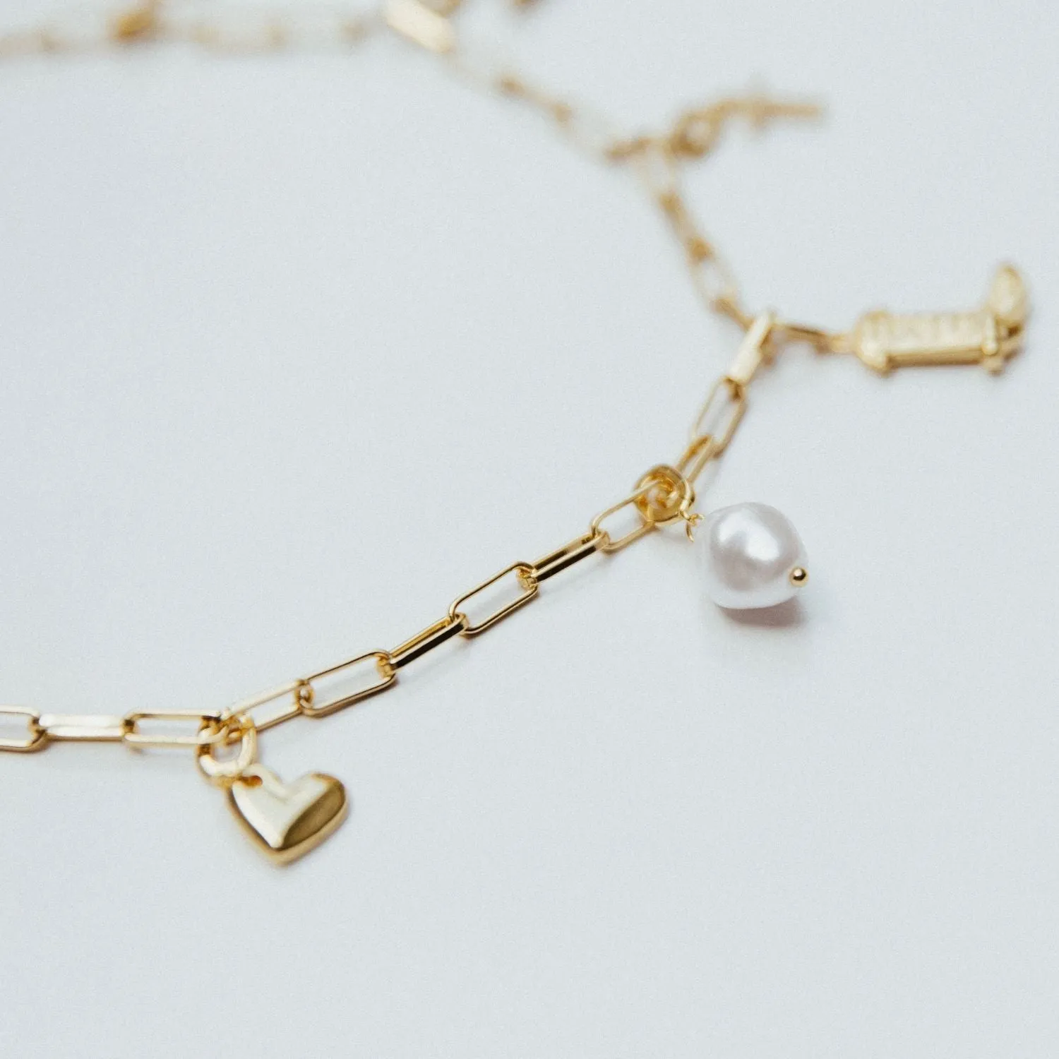 Pearl Charm (Gold)