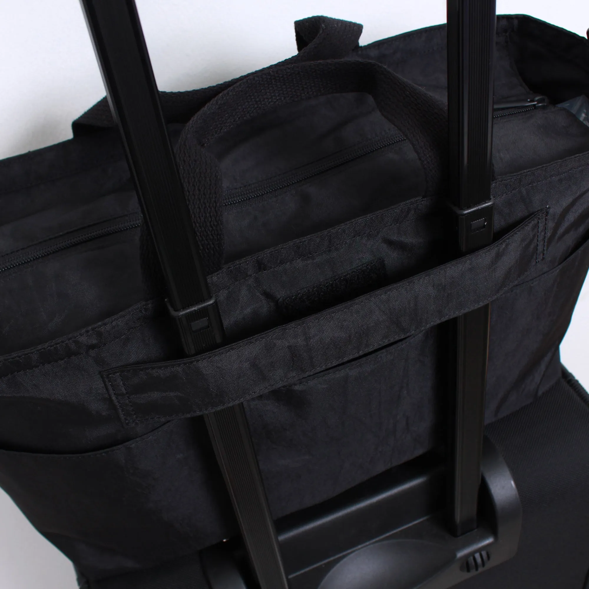 tote bag / packable / gray